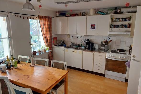 Furnished Student Room in Värnhem