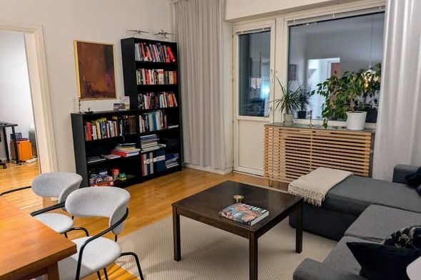 Tvåa i Fålhagen uthyres omöblerad