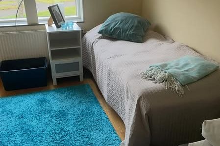 Möblerat rum i lugnt område uthyres