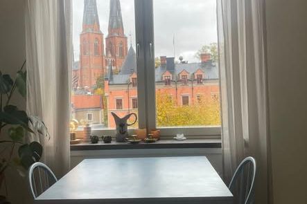 Möblerat korridorsrum i centrala Uppsala