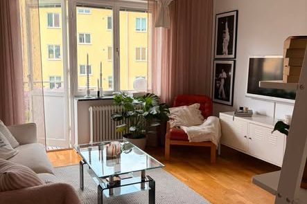 Möblerad etta med balkong i Fålhagen