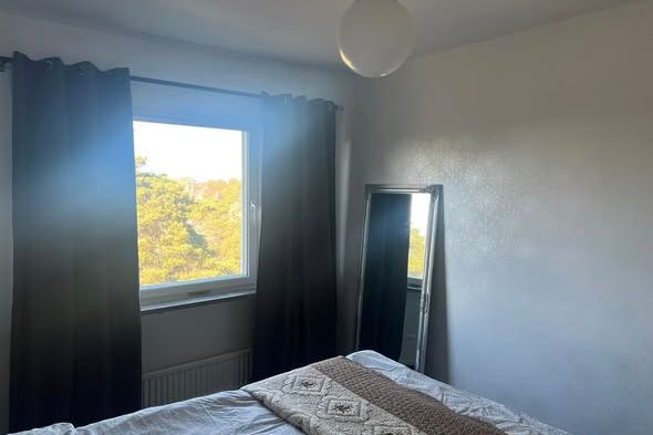 Möblerat rum i lugna Eriksberg