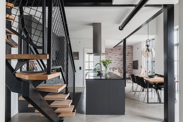 Etage-trea med uteplats i Käglinge