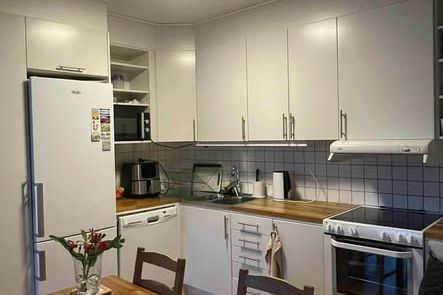 Mysig 1,5 rok i Hagsätra m balkong