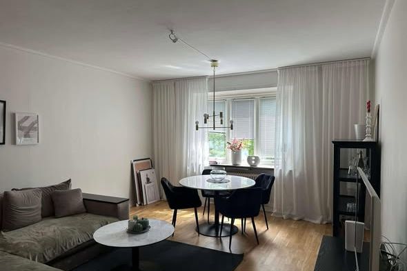 Möblerad 2:a nära centrum & buss