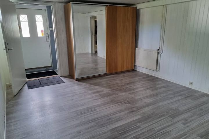 Egen del i villa med kök i Ösmo centrum