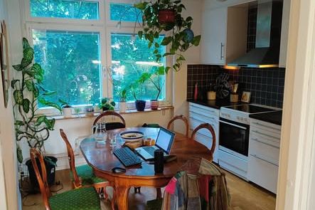 Möblerat rum uthyres på Klostergården