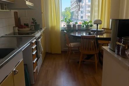 Möblerad 2:a i Salabacke med balkong