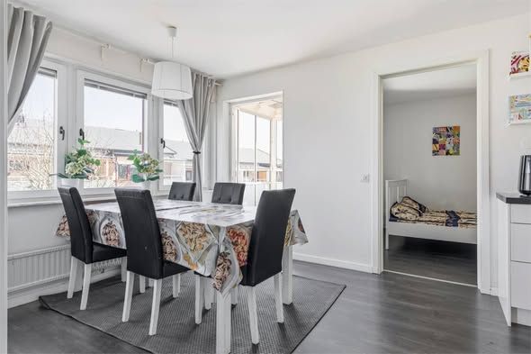 105 m² lägenhet i Lambohov uthyres