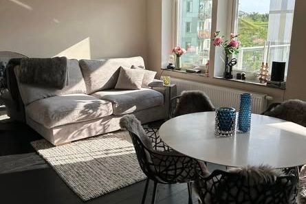 Möblerad 1:a med balkong i centrala Lund