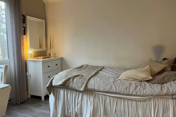 Mysig 1:a i Hedvigsborg med balkong