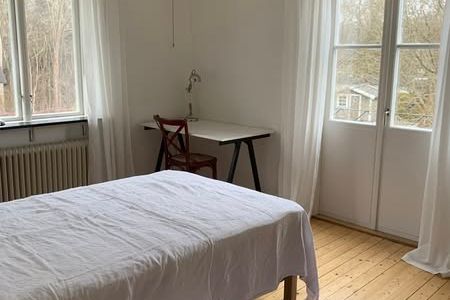 Möblerade studentrum i Bohus – Nära Göteborg