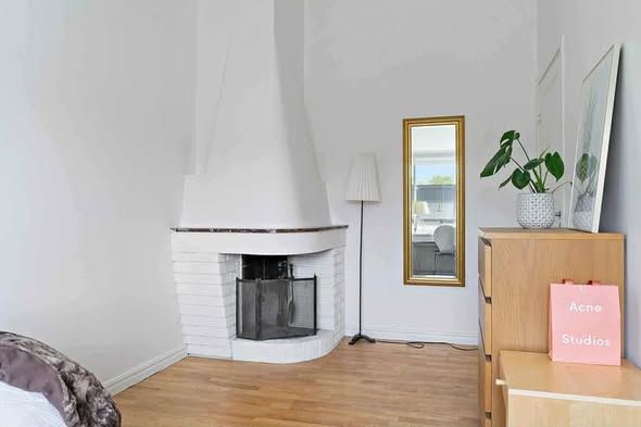 Möblerat rum i internationell villa Hässelby