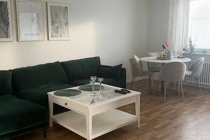 2:a i Kallebäck med parkering