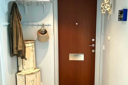 Möblerad 3:a i Örby Slott m balkong