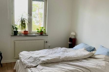 2 rok i Hökarängen med balkong
