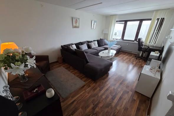 Möblerad 2:a i Malmö med parkering