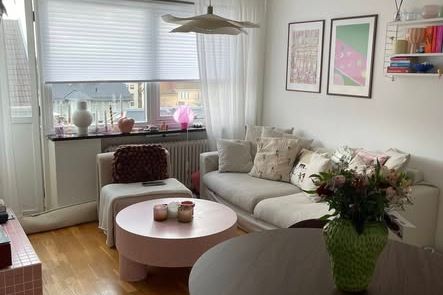 2:a i Villastaden med balkong