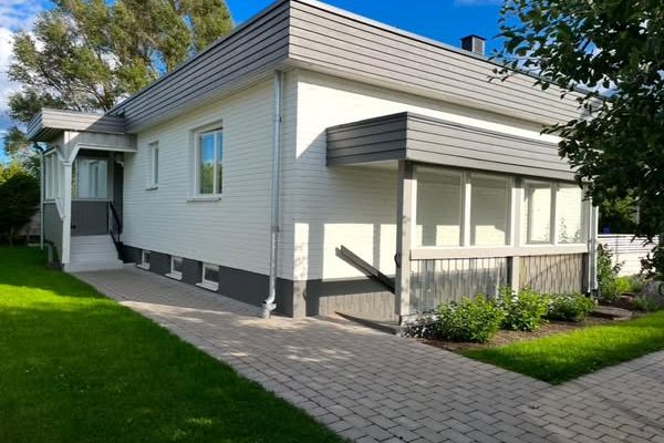 Nyrenoverad 1:a med egen ingång, Gamla Uppsala