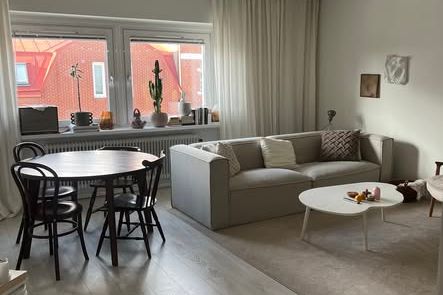 Charmig 2:a centralt i Trelleborg