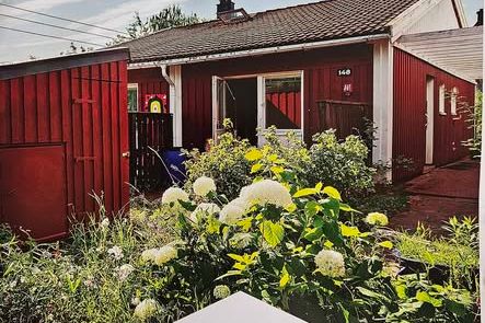 Bright 1-Bedroom Home near Kista