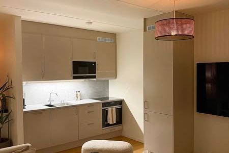 Ny fräsch 1,5:a med varmgarage i Sollentuna