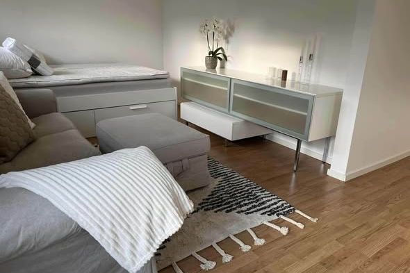 Möblerat studentrum med egen ingång
