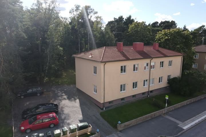 2 rok med trädgård i Eskilstuna