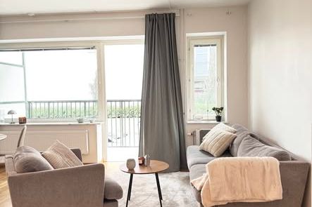 Nybyggd 2:a med balkong i Eslöv