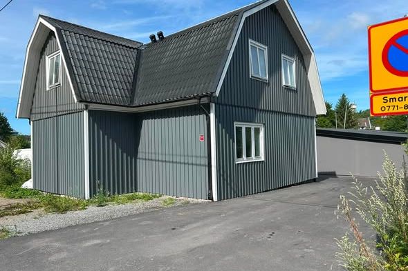 Nyrenoverad 5:a villa i Tumba