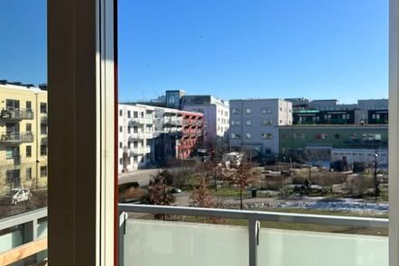 Ljus 1,5a i Västra Hamnen med balkong