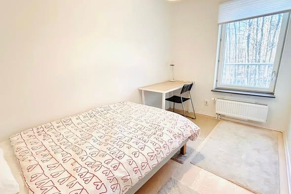 Egen del i 4a, nära centrum & uni