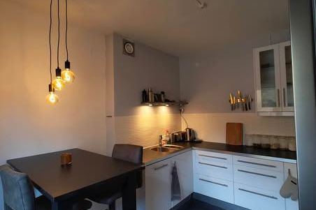 Charmig 1,5:a i Fålhagen uthyres 1 år