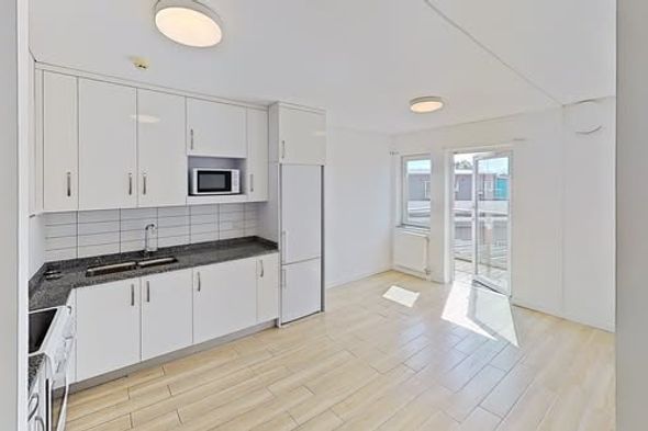 Student 2:a med balkong i Oxie