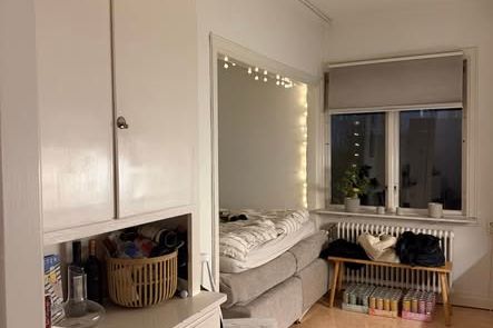 Rymlig 1:a 56 kvm vid Behrn Arena