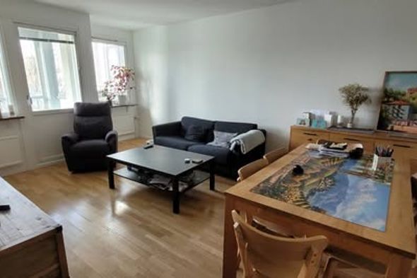 2 rok med parkering i Alideberg