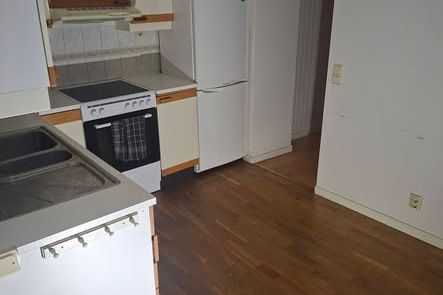 1:a hand, 30 kvm nära centrum