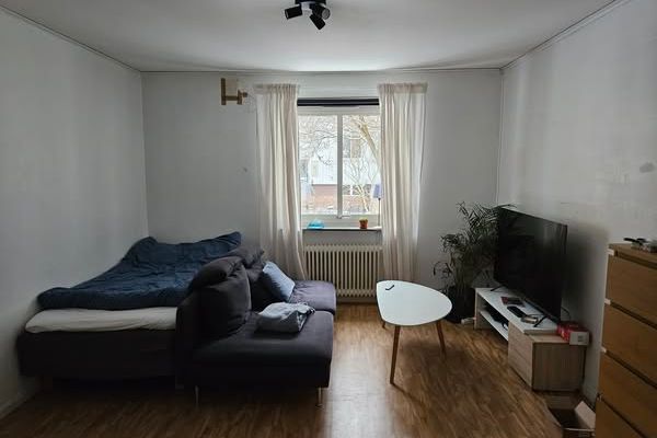Etta vid Redbergsplatsen, allt ingår!