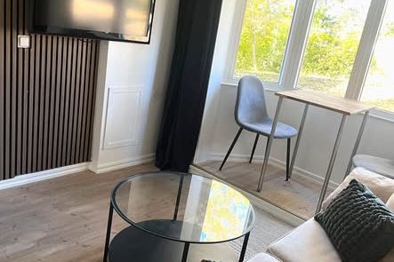 Möblerat attefallshus 30 kvm i Nacka