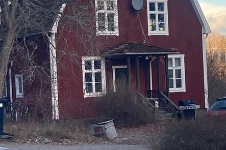 Rymlig 4:a med balkong i Länna