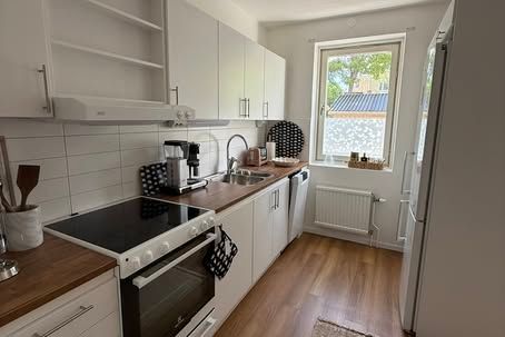 Stor och trivsam 1:a på Herrhagen