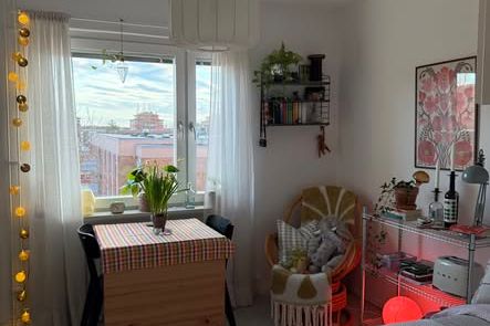 Nyrenoverad studentetta nära UmU