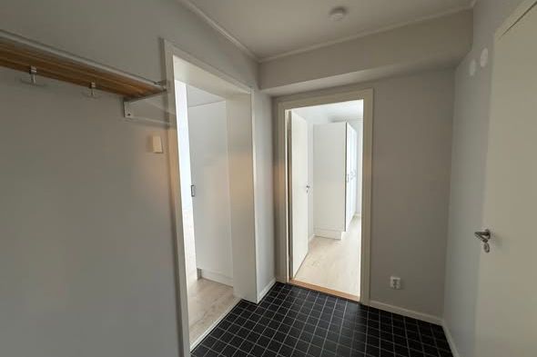 Modern 2:a med balkong i Arenastaden