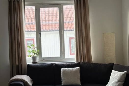 Möblerad 2 rok i Majorna, Mariaplan