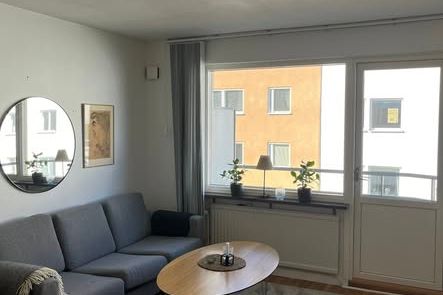 Möblerad 1,5:a med balkong i Torpa