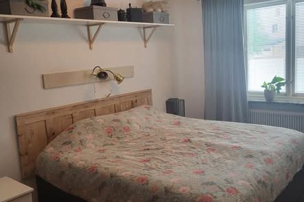 Möblerat rum uthyres i Umeå centrum