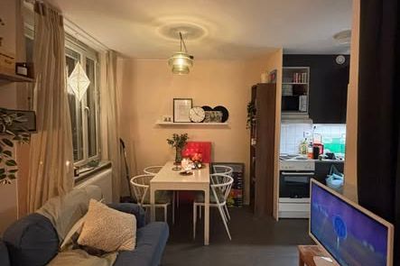 Ljus 1a med utsikt i Liljeholmen