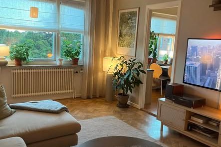 Charmig 2:a nära stranden i Rotorp