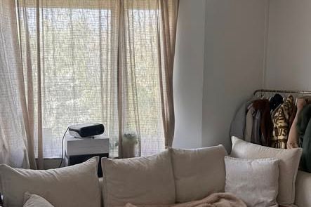 Möblerad 1:a i Huddinge nära pendeln