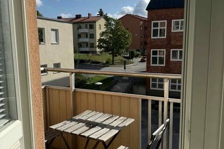 Möblerad 1,5:a i Gubbängen m balkong